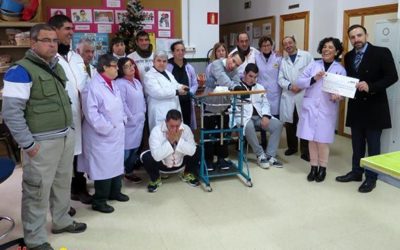 Caja Rural dona 400 euros para la compra de un ordenador al Centro Ocupacional