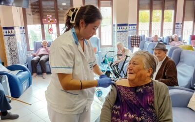 La residencia de mayores realiza la vacunación contra la gripe y el covid